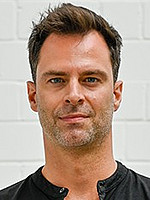 Porträt von: DI Dr. Calas David