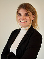 Portrait of: Borgert Alexa , B.A., M.A.