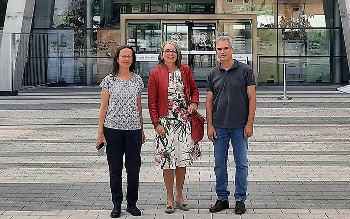 Ulrike Szigeti (Mitte), FH-Vizerektorin und Leiterin Internationales an der FH Salzburg begrüßte Yael Eylat Van-Essen und Udi Cramsky vom Holon Institute of Technology, Tel Aviv.